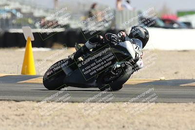 media/Apr-20-2025-CVMA (Sun) [[39090e8767]]/Race 2-Supersport Middleweight/